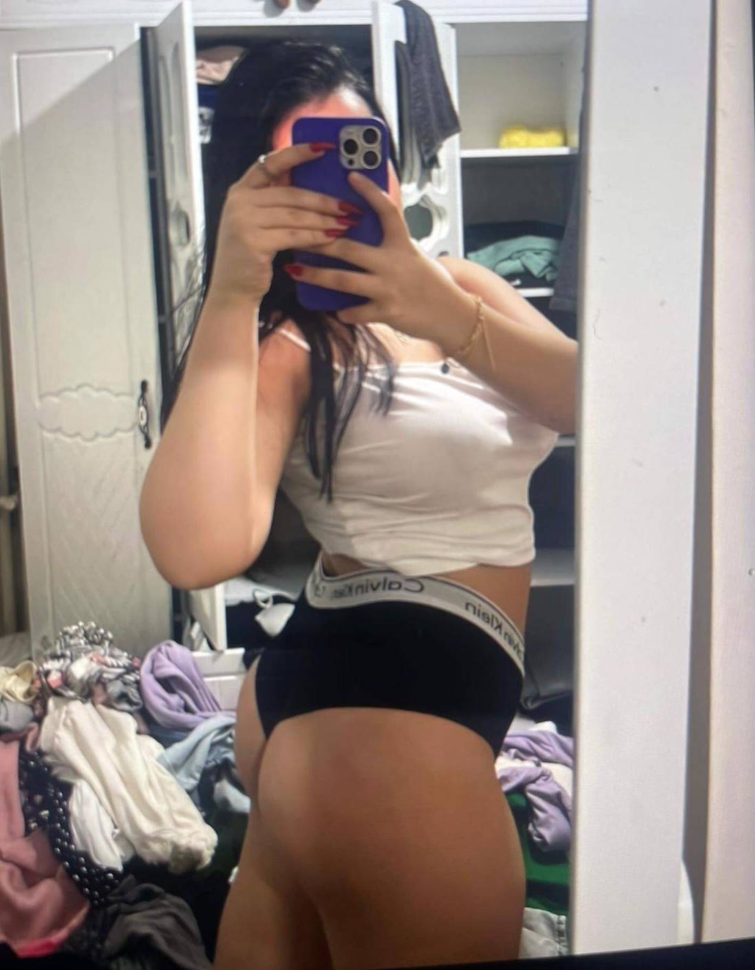 Esaretin Simgesi Şişli Escort Bayanlar